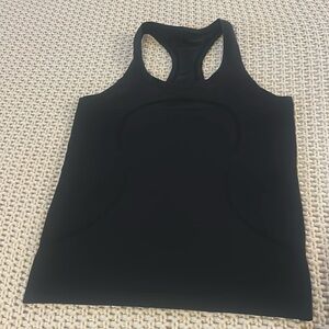 Lululemon swiftly tech racerback tank top 2.0 hip length